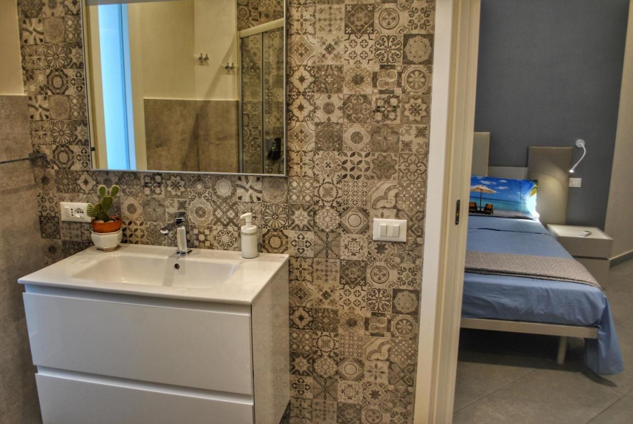 Villa Dedalisa By Holidayngo Acireale Extérieur photo