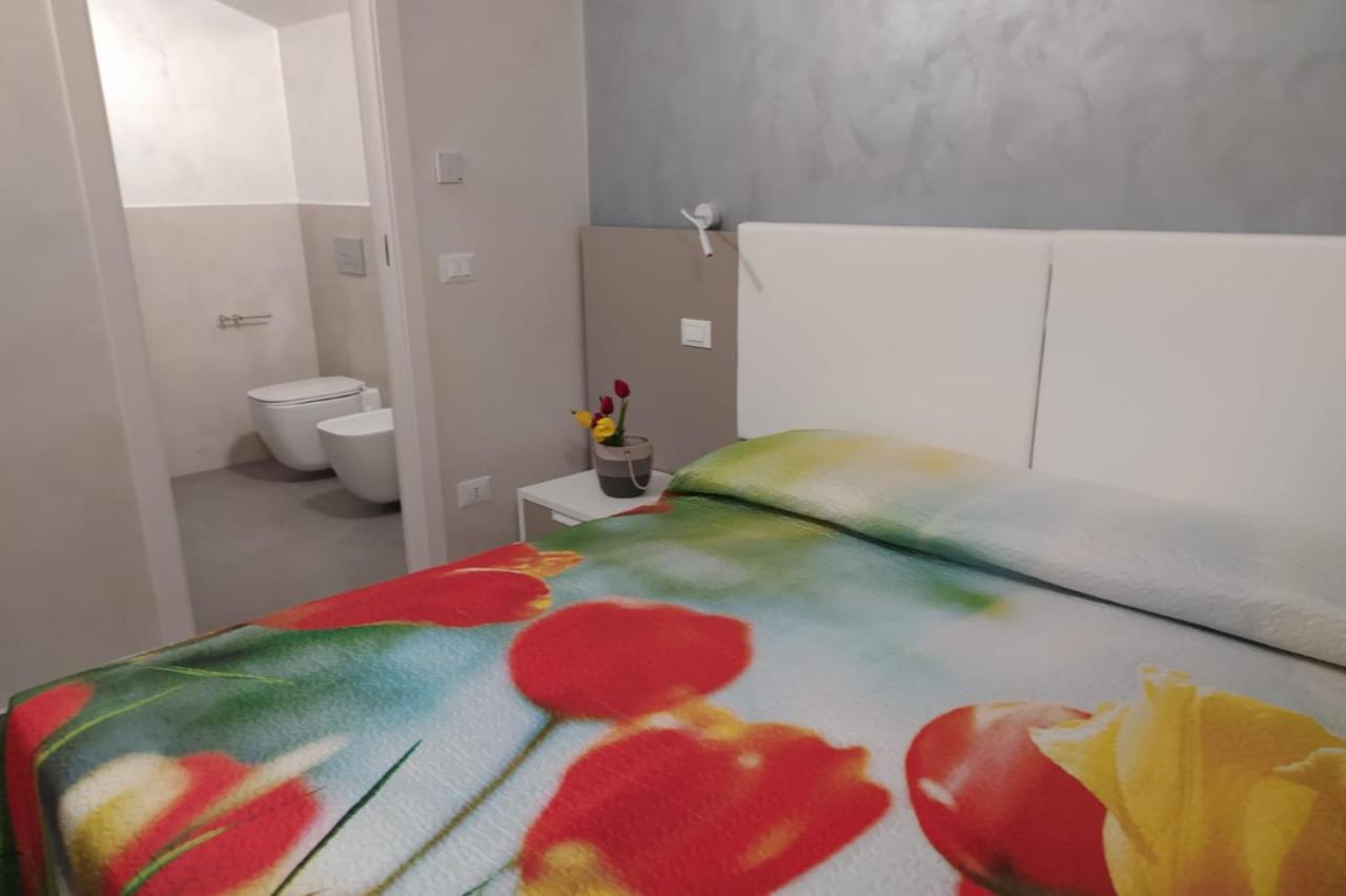 Villa Dedalisa By Holidayngo Acireale Extérieur photo